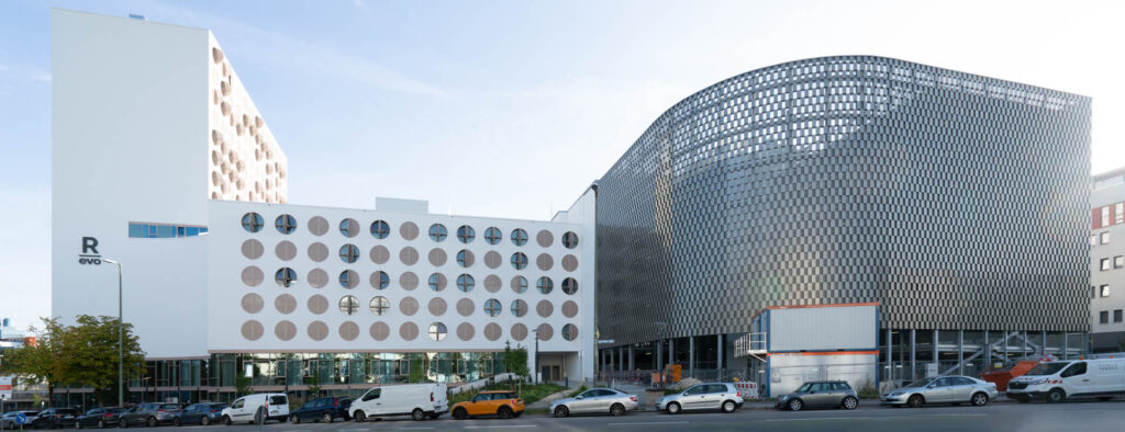 Architekt Delugan Meissl Associated Architects R.evo Neuperlach Jens Paritzsch Architekturfotograf München